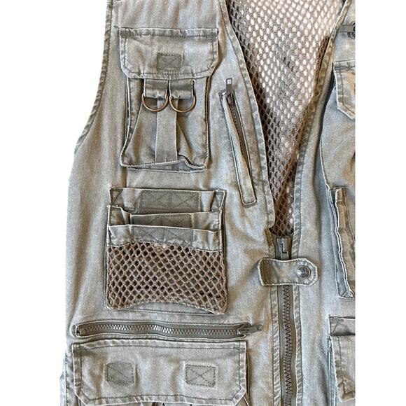 CAMPCO Hunting Fishing Photo Safari Khaki Pocket Utility Vest Size Medium - Picture 4 of 6